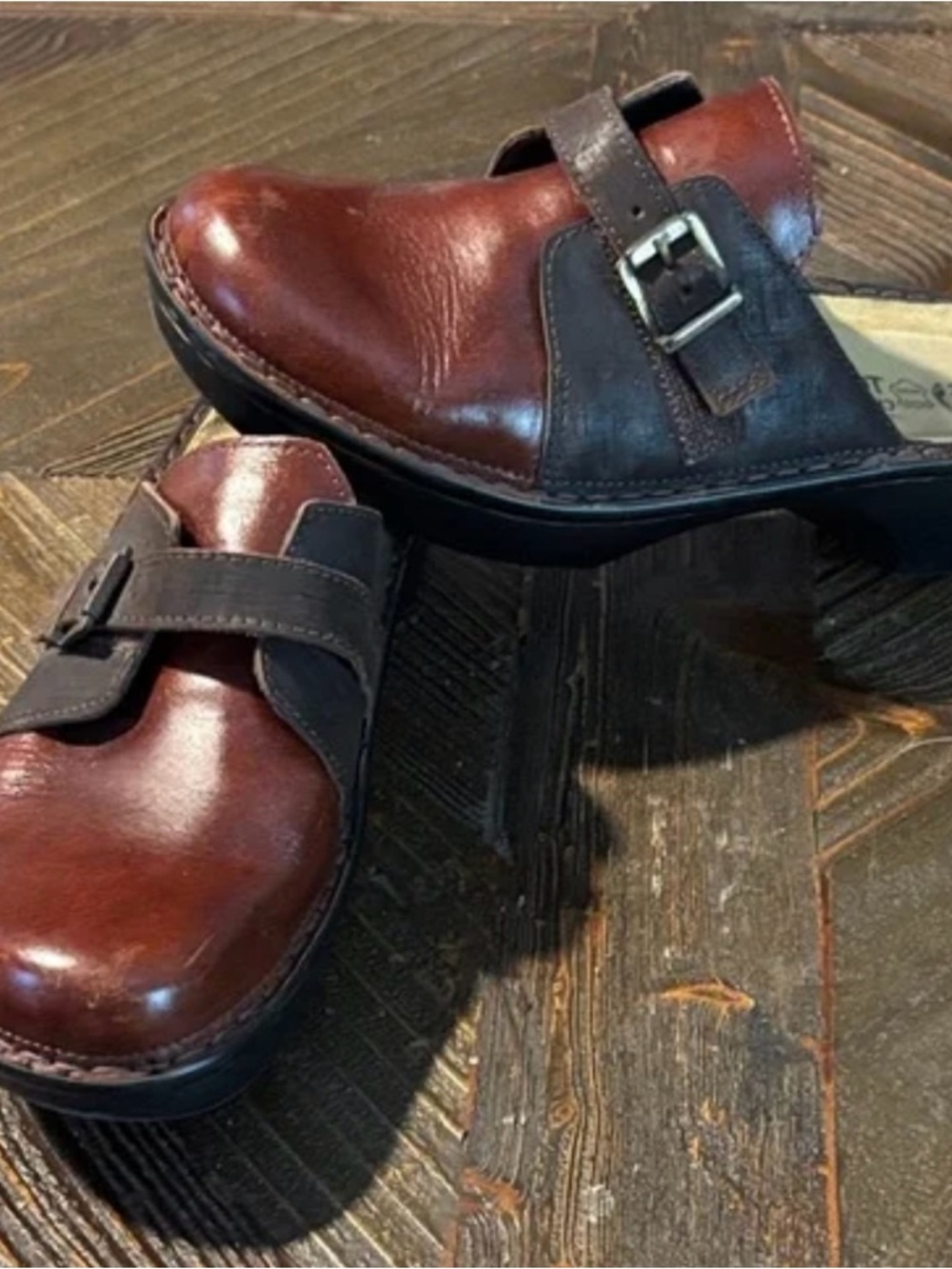 Naot Two-Tone Leather Slip-On Clogs - Chestnut & Dark Brown